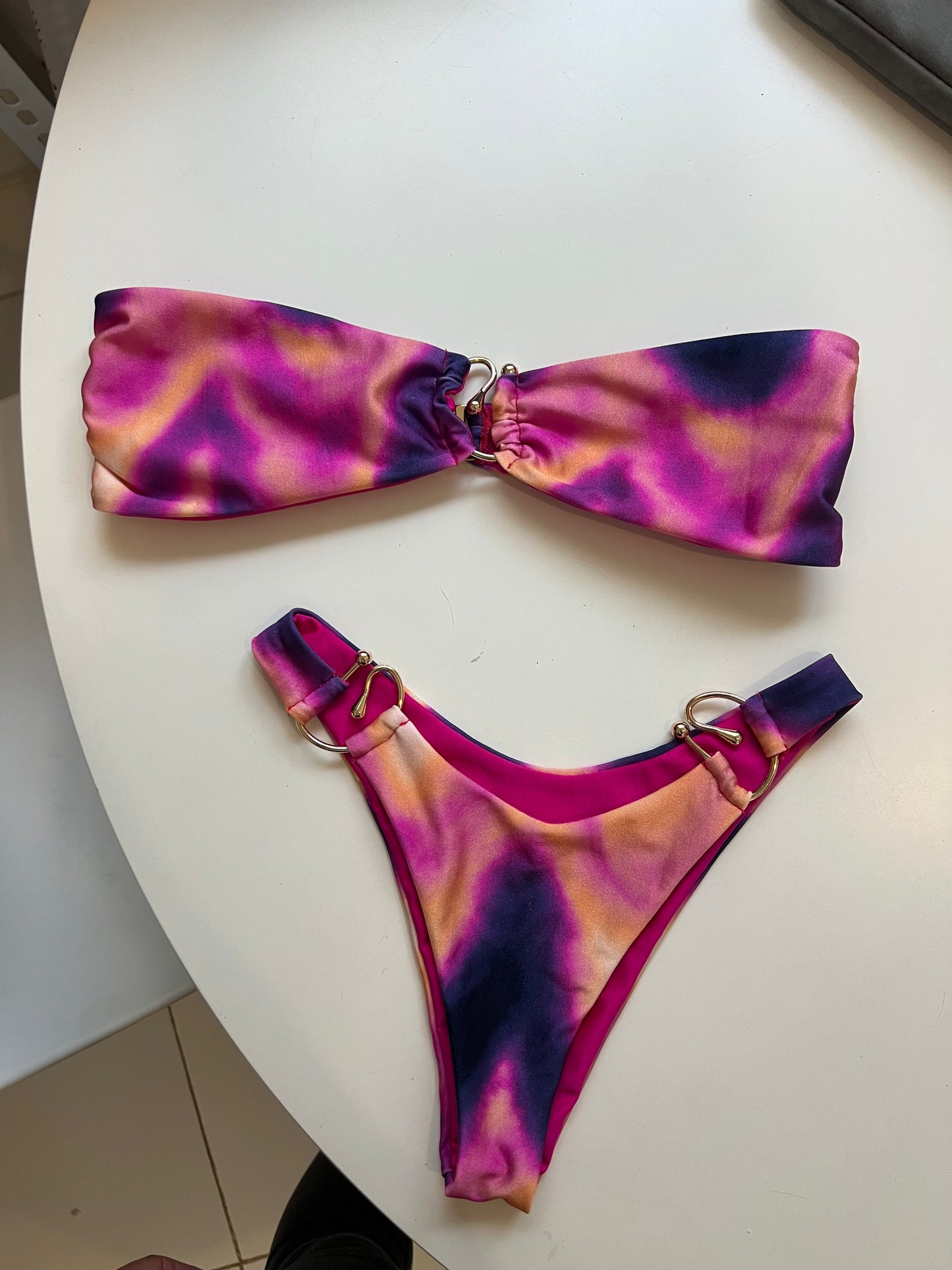 Luna Bikini Top